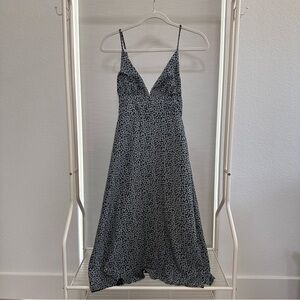 Princess Polly deep v blackness midi dress